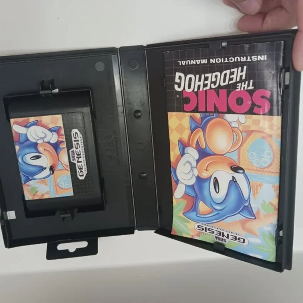 1X Sonic the Hedgehog - Sega Genesis 1st print All Great Condition